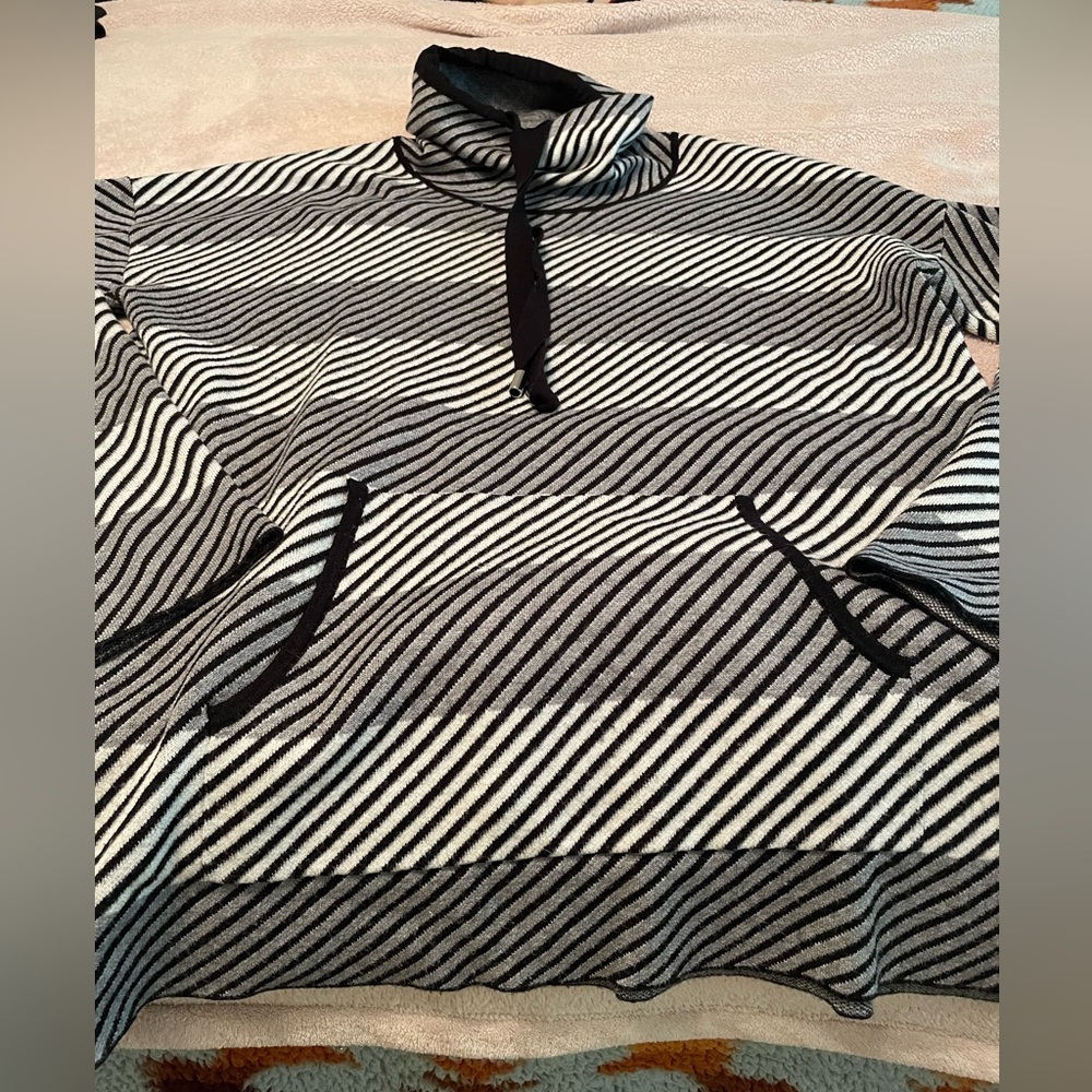 Beautiful black striped sweater